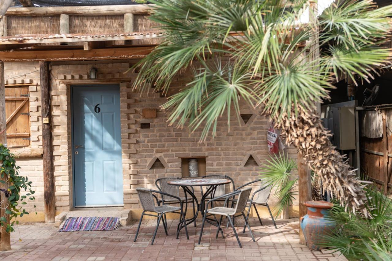 Desert Routes Inn Shvilim Ba Midbar Hazeva Екстериор снимка