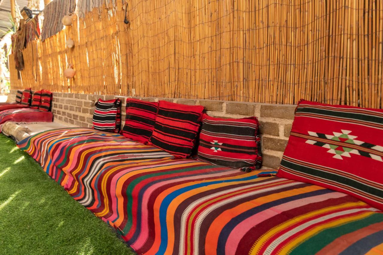 Desert Routes Inn Shvilim Ba Midbar Hazeva Екстериор снимка