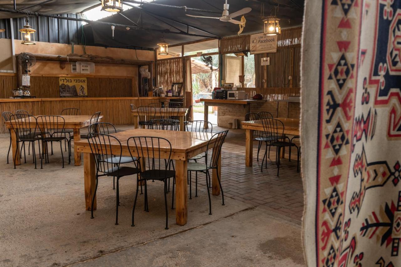 Desert Routes Inn Shvilim Ba Midbar Hazeva Екстериор снимка
