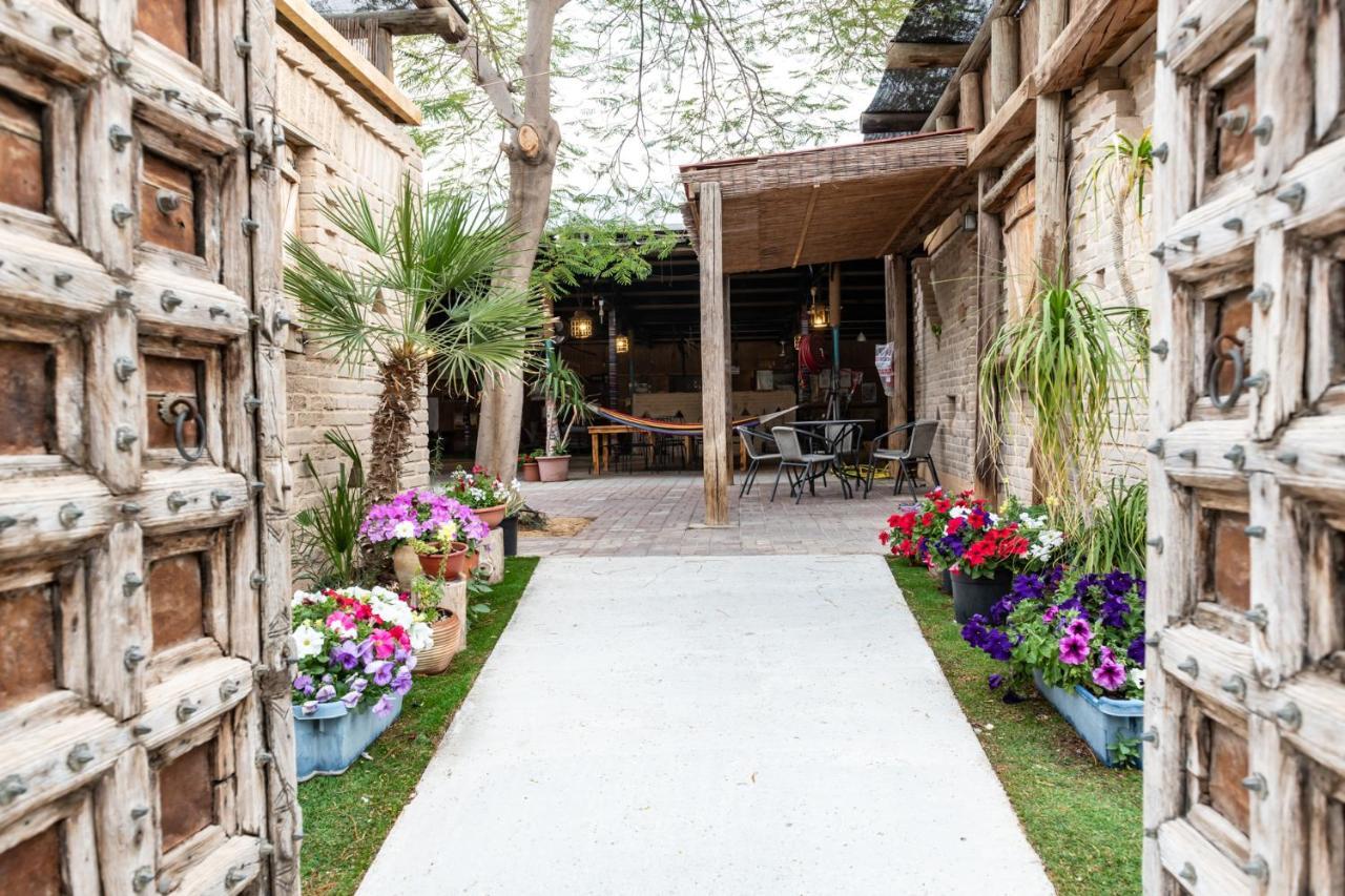Desert Routes Inn Shvilim Ba Midbar Hazeva Екстериор снимка