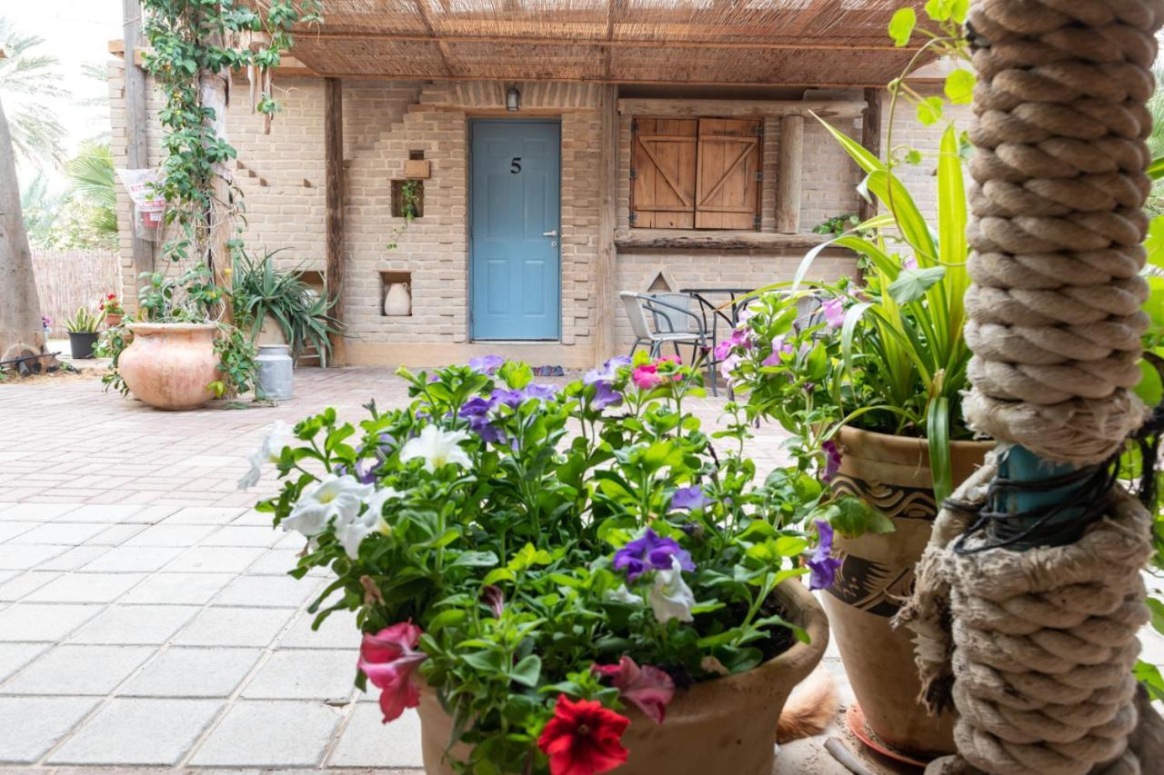 Desert Routes Inn Shvilim Ba Midbar Hazeva Екстериор снимка