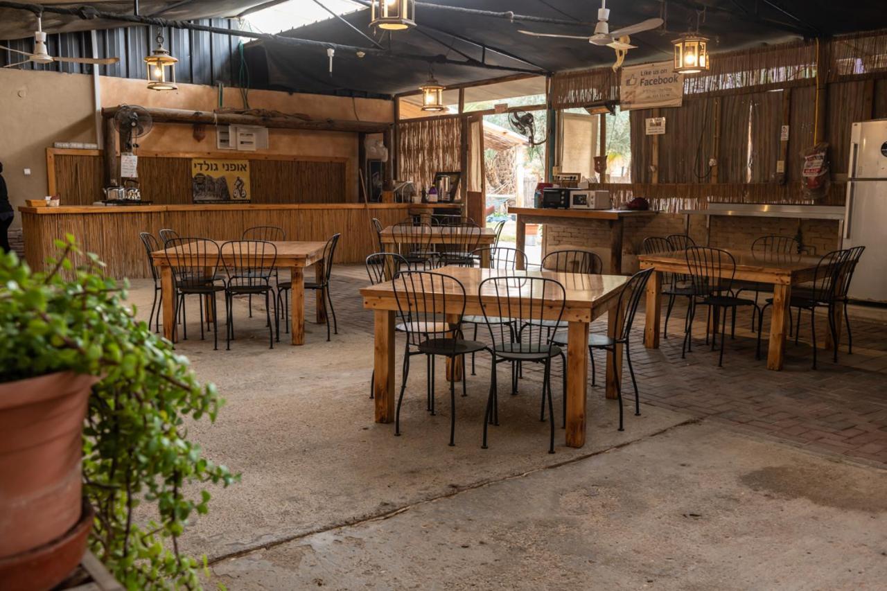 Desert Routes Inn Shvilim Ba Midbar Hazeva Екстериор снимка