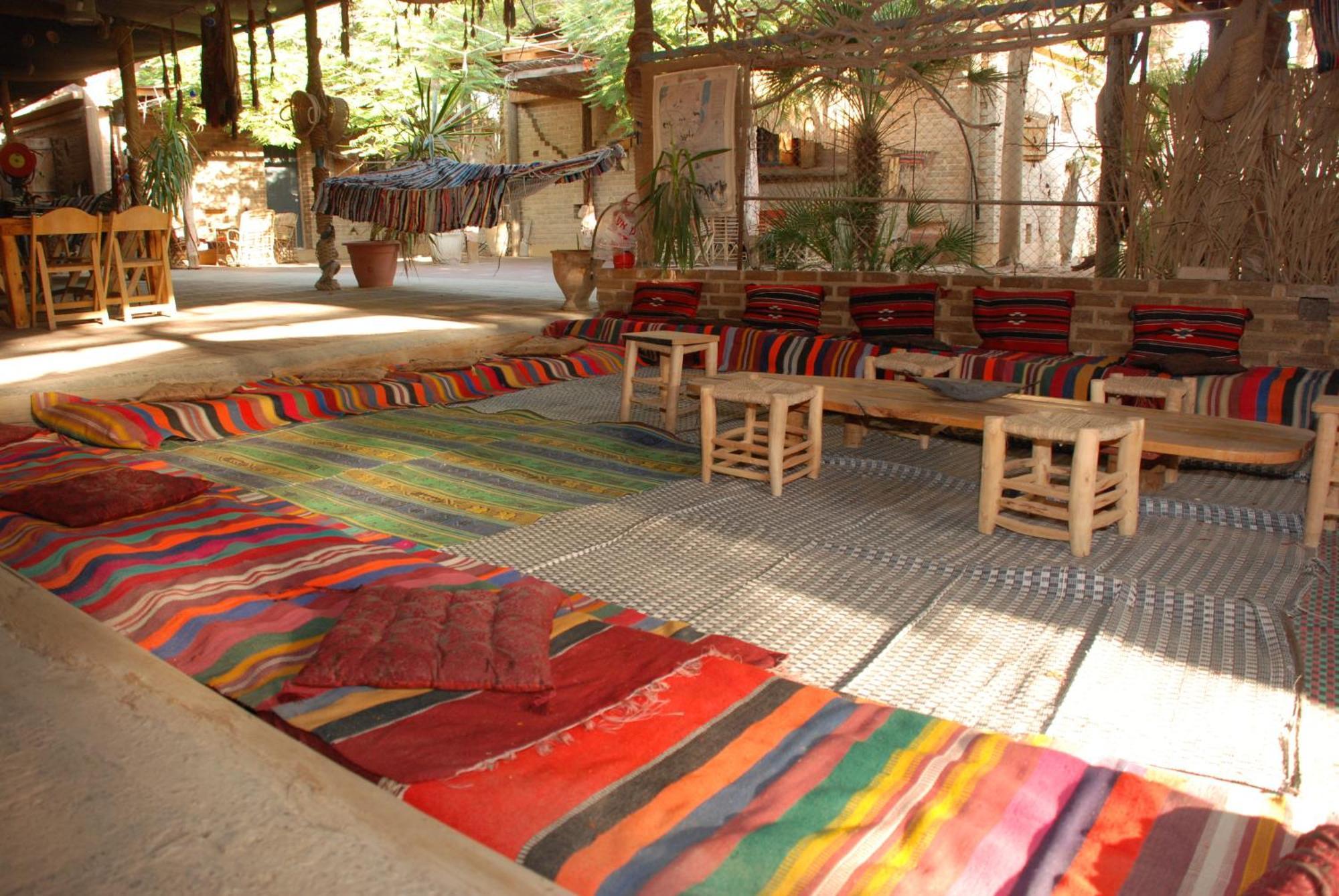 Desert Routes Inn Shvilim Ba Midbar Hazeva Екстериор снимка