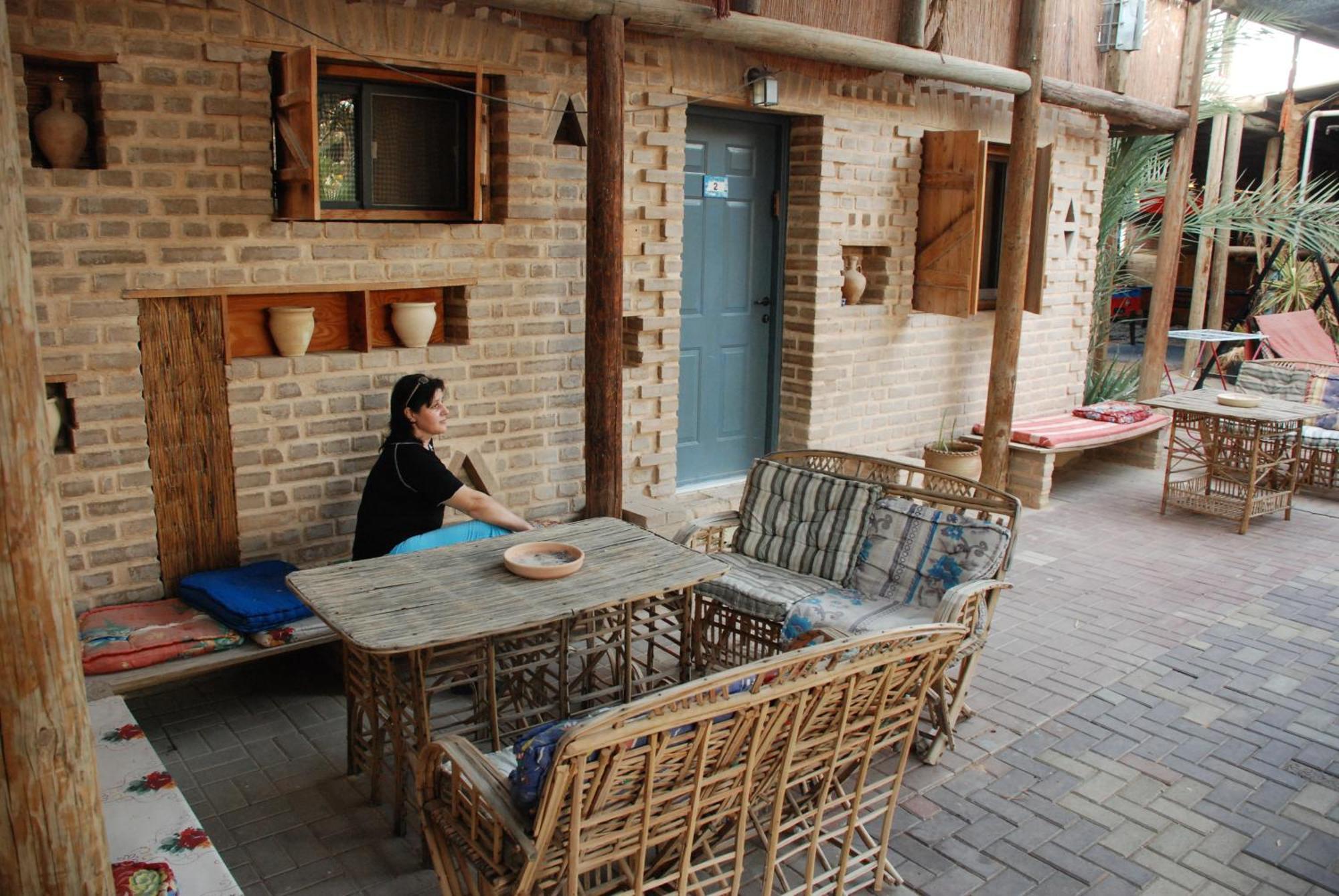Desert Routes Inn Shvilim Ba Midbar Hazeva Екстериор снимка